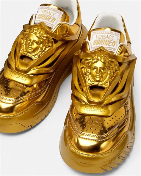 versace schuhe schwarz gold|Versace odissea sneakers.